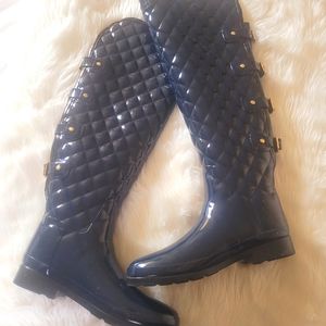 New ** HUNTER*** over the knee  High Gloss Quilted Waterproof Rain boots👢